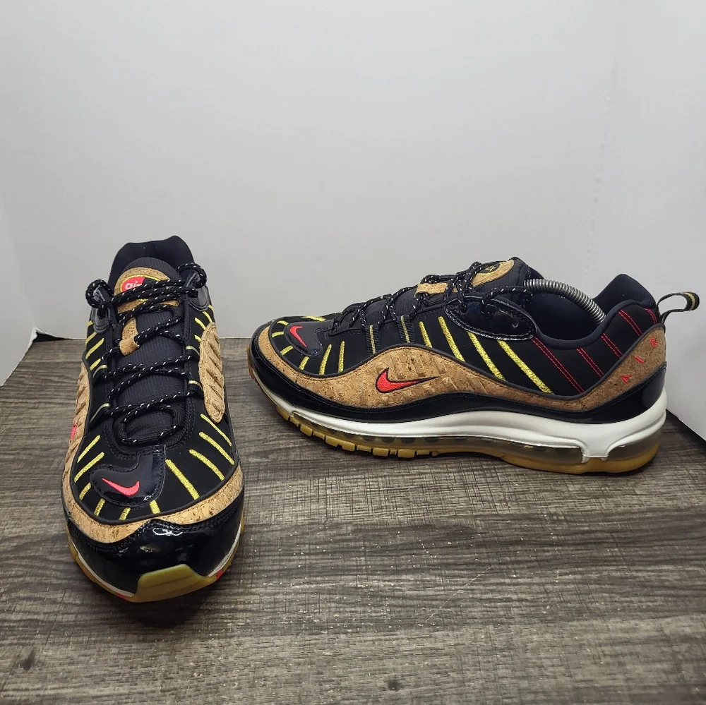 Nike Men's Airmax 98 New Year Men’s Size 11.5 Shoes Sneakers- Style CT1173-001